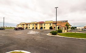 Econo Lodge Watertown